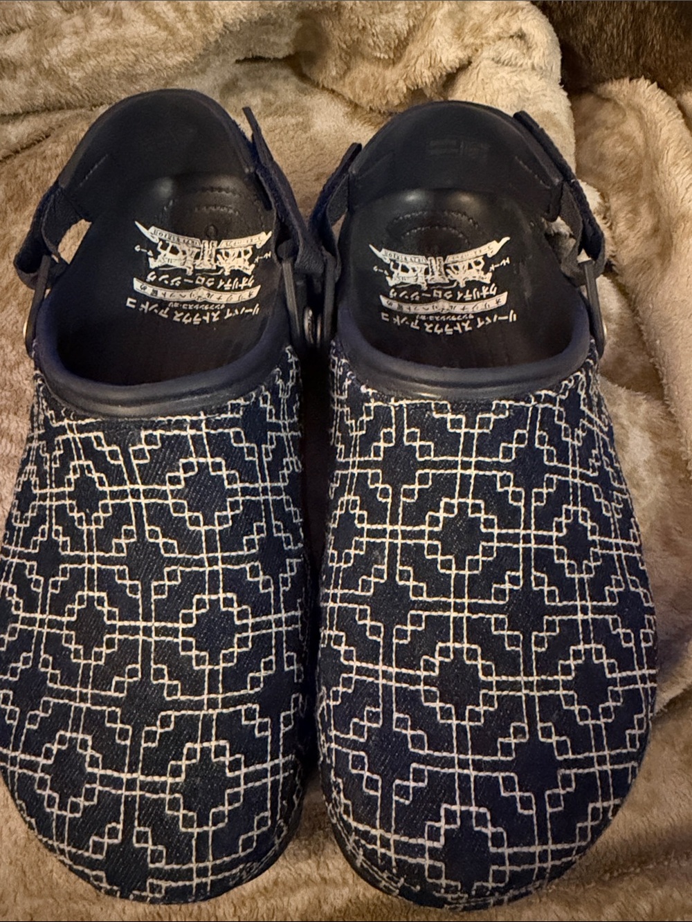 Levi's x Crocs All-Terrain Clog Sashiko Denim Navy M10 W12